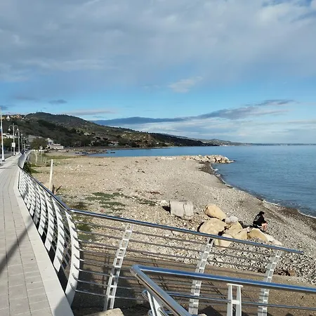 Goccia Di Mare Monolocale Lejlighed Roseto Capo Spulico